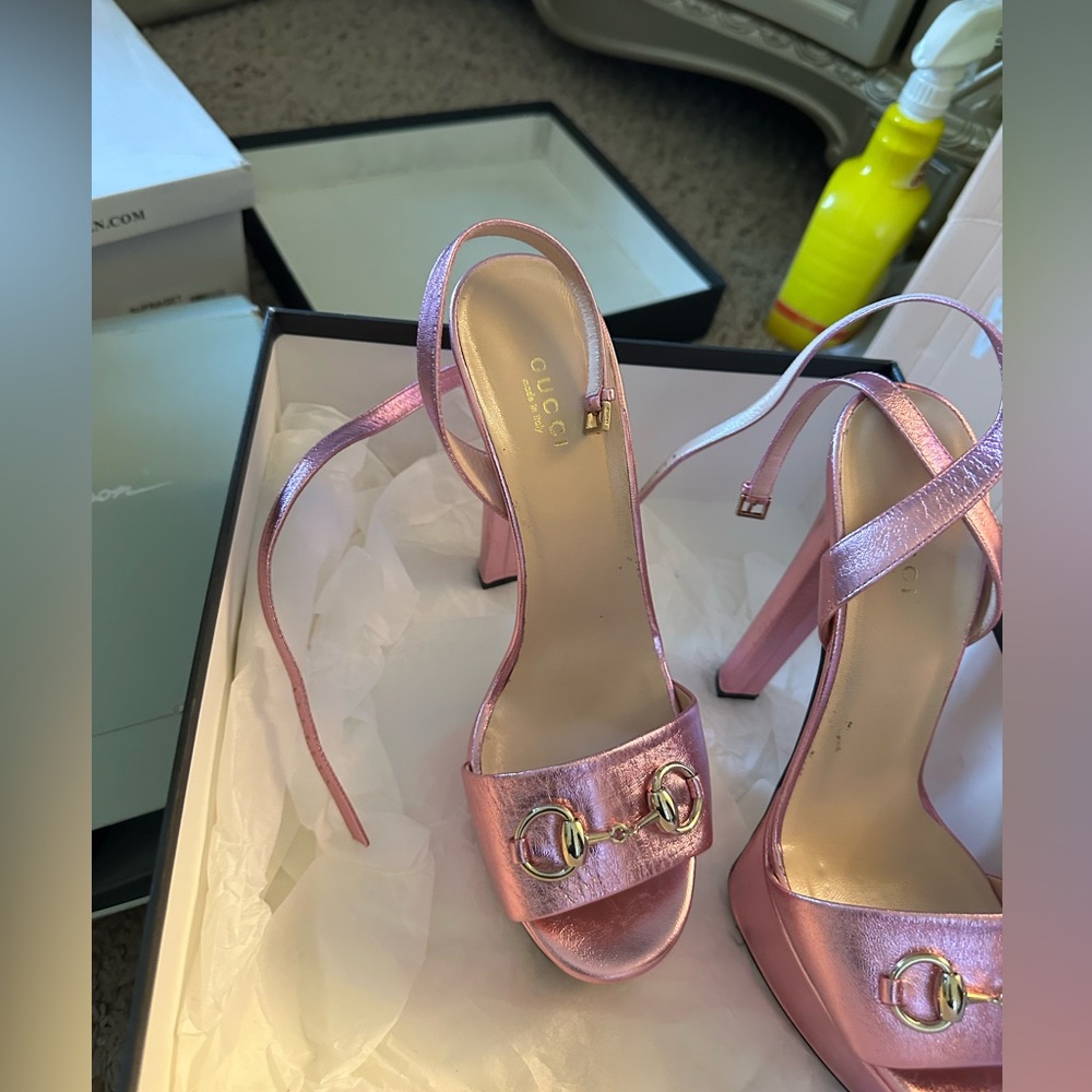 Gucci  Napa silk Rosa Sandals